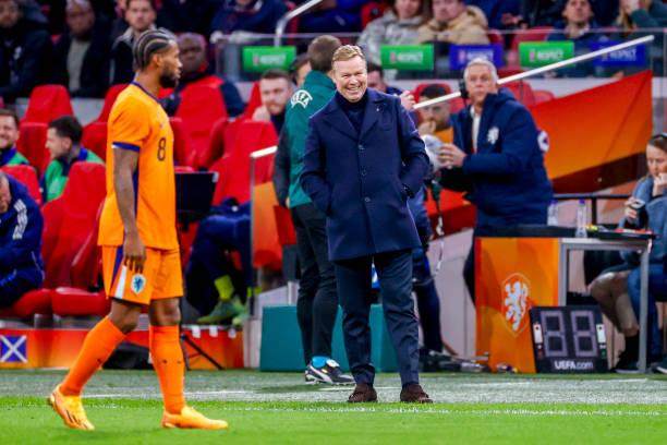 开云体育下载-新装荷兰4比0大胜！多点开花科曼喜迎爱将回归