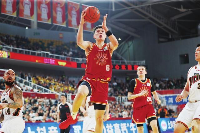 kaiyun-CBA联赛战火重燃 山西男篮主场告捷